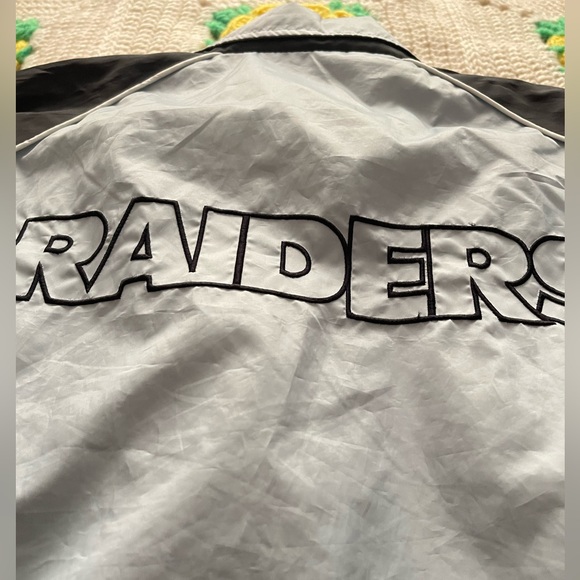 NFL Raiders Windbreaker Jacket. - Picture 8 of 11